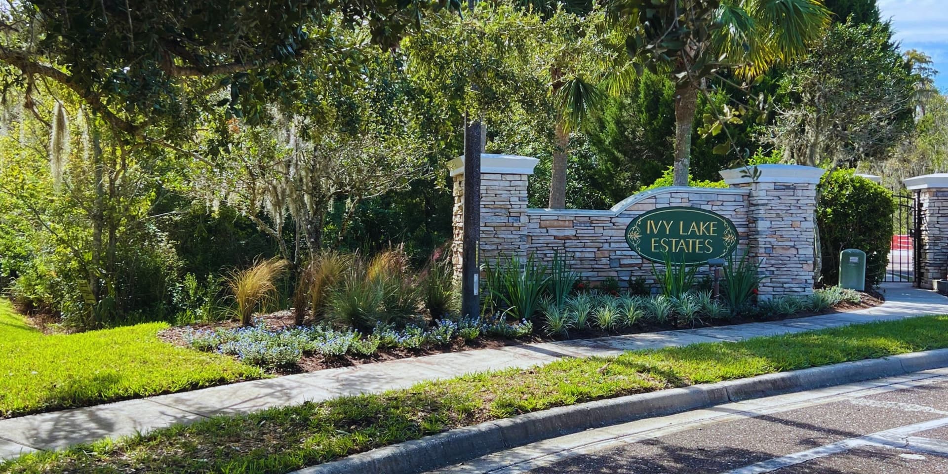 Sprinkler Irrigation installation in Apollo Beach by Extraordinary Outdoor Spaces