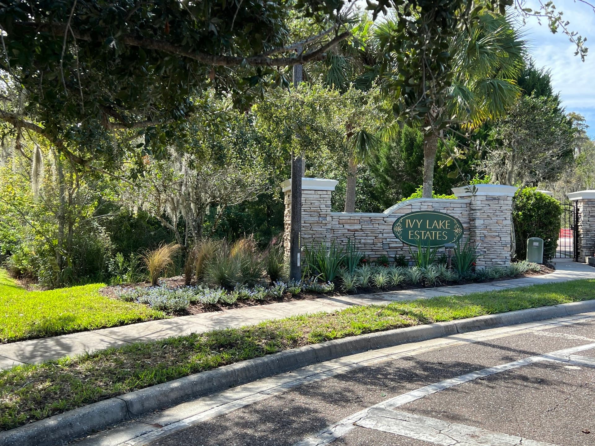 Fence Installation project photo 2 — Extraordinary Outdoor Spaces
